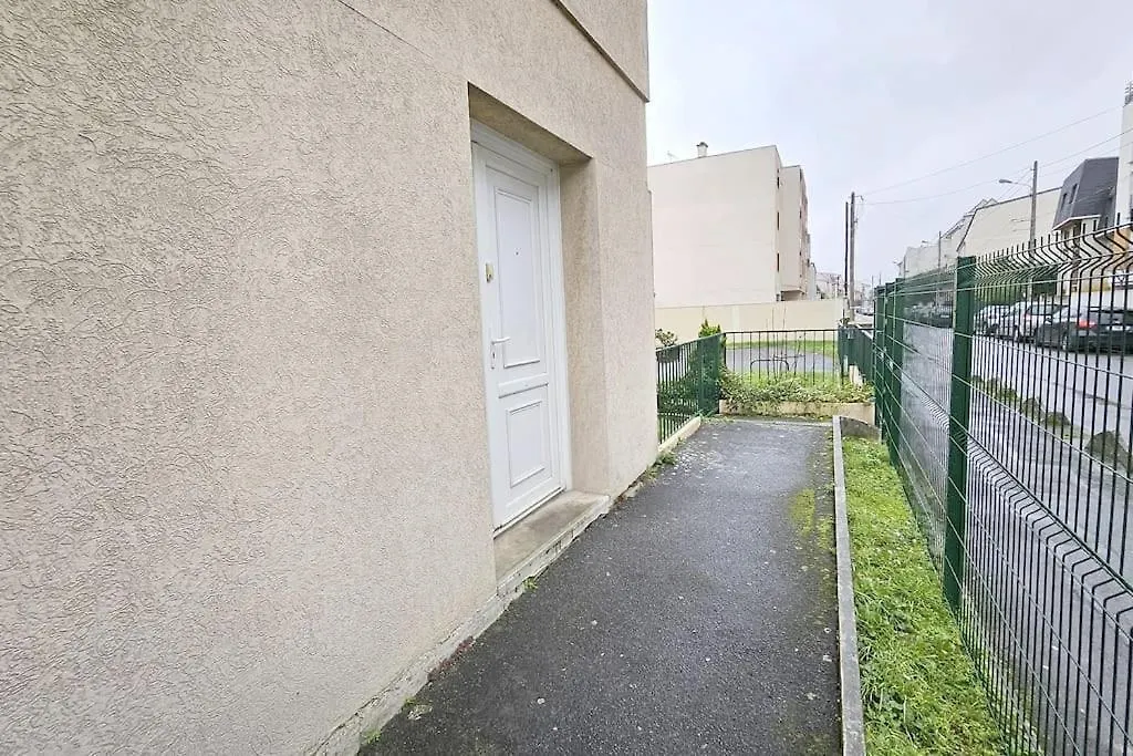 Apartment Appartement F2 Villeparisis France